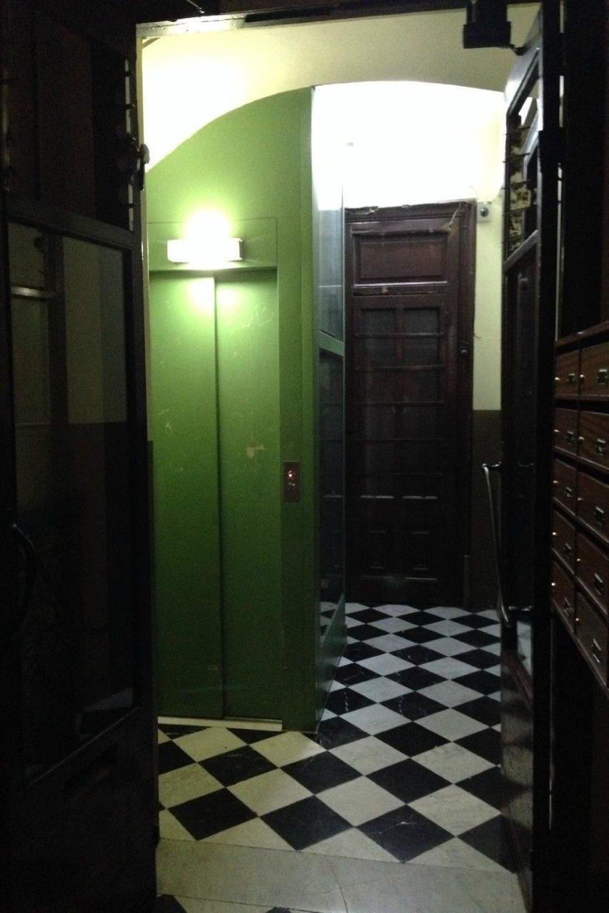 Hostal Eden บาร์เซโลนา ภายนอก รูปภาพ